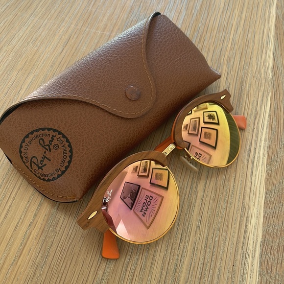 RAYBAN Sunnies - Picture 4 of 4